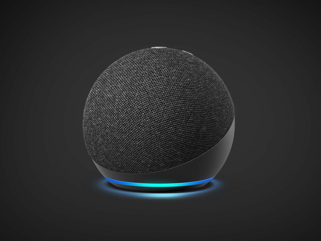 Echo Dot (4th Generation) with Sengled Smart Bulb