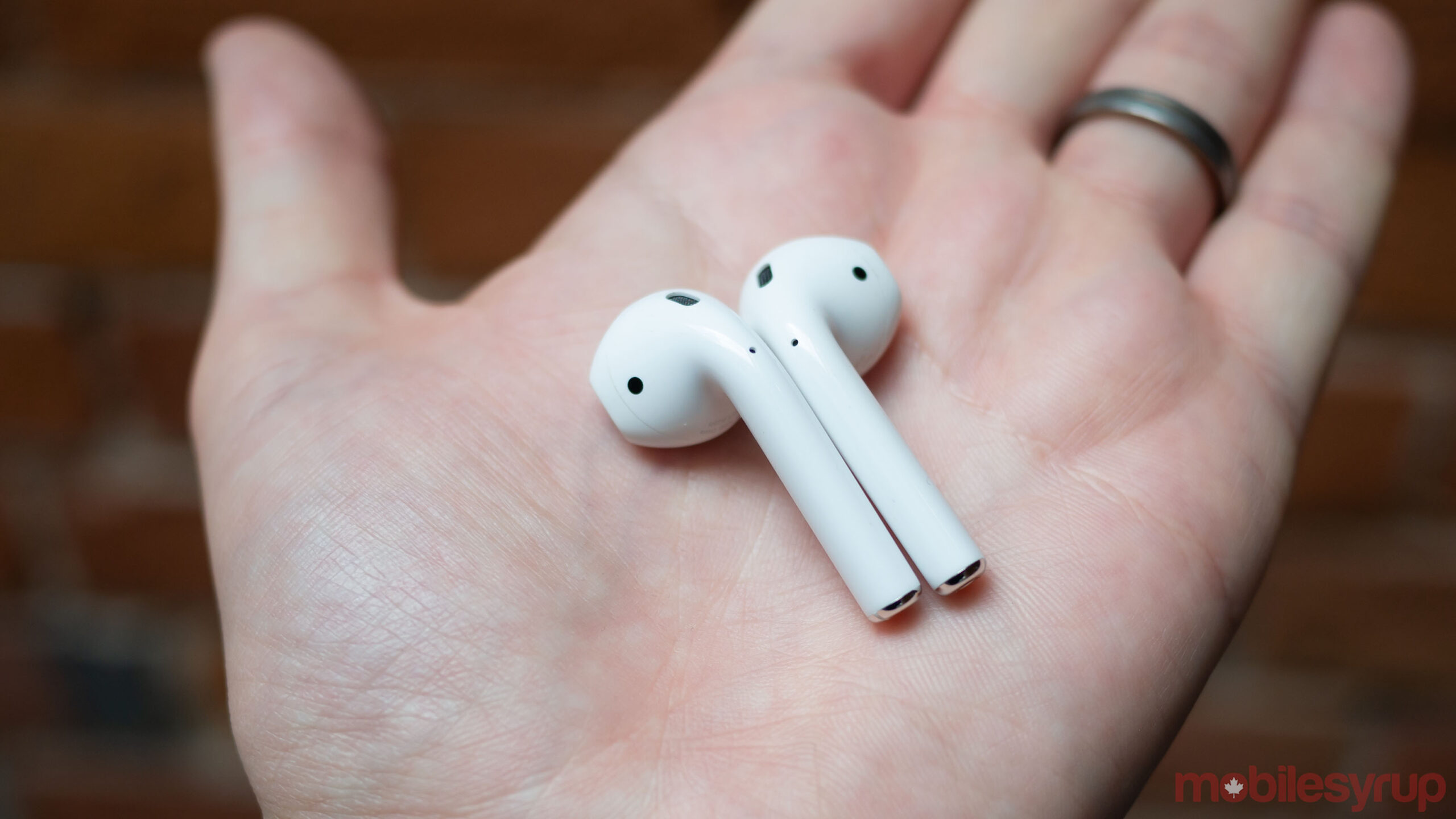 AirPods